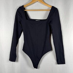 Babaton Aritzia Bodysuit Black Square Neck Classic Stretch Everyday Staple Med